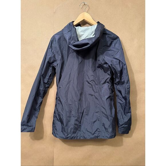 Mountain Hardware Nylon Jacket - Picture 8 of 9